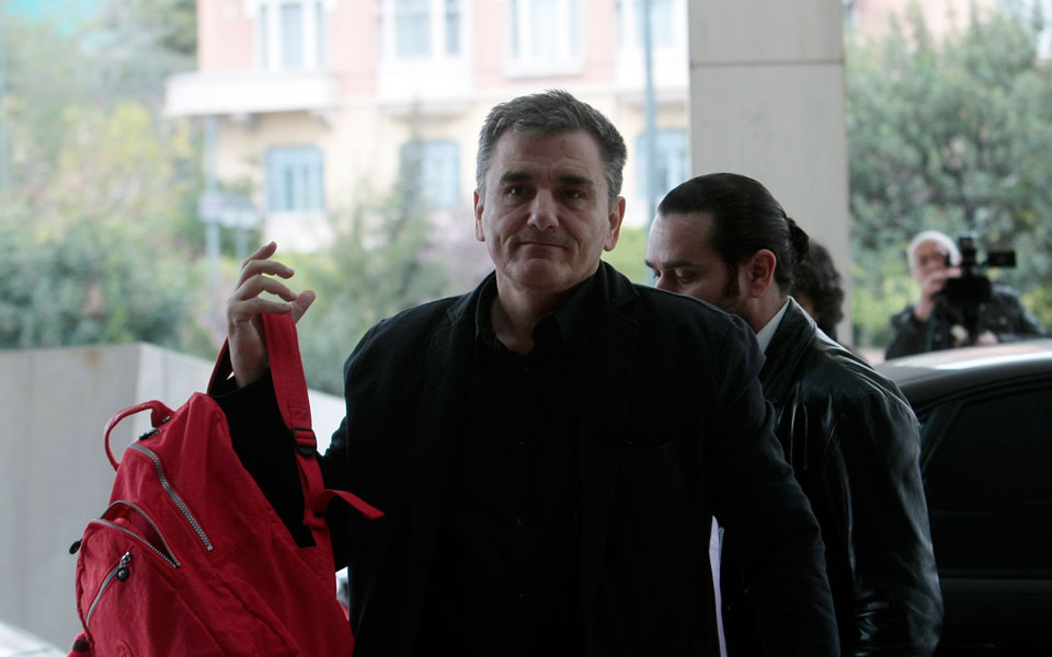 τα-τρία-μεγάλα-αγκάθια-της-διαπραγμ-2126976