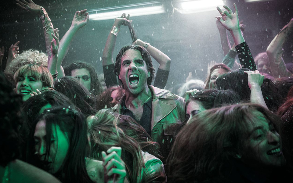 τα-βινύλια-του-70-ζωντανεύουν-στην-οθό-2128479