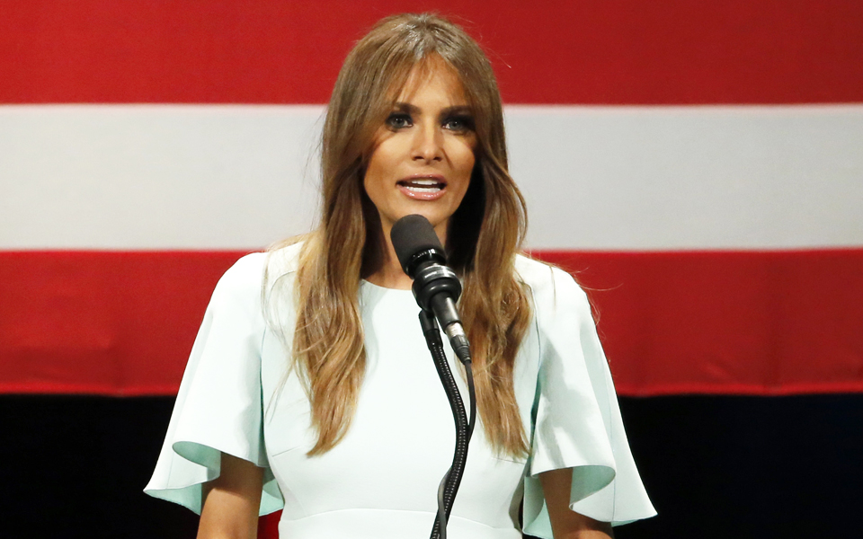 η-κ-τραμπ-βγαίνει-μπροστά-2129120