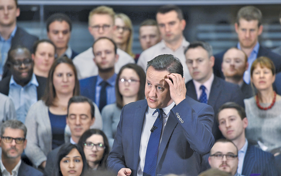 panama-papers-σε-δυσχερή-θέση-ο-κάμερον-2129556