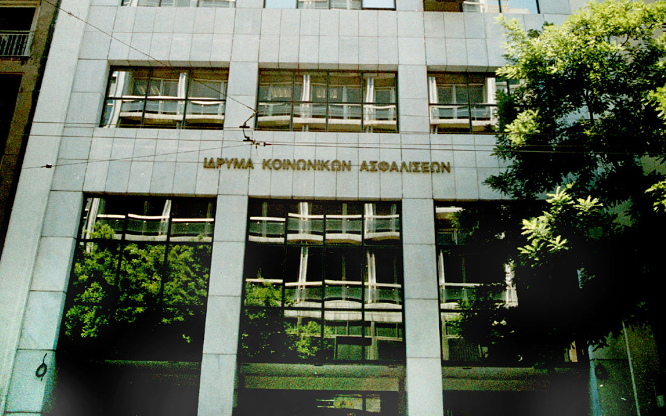 νέες-ρυθμίσεις-για-νέα-χρέη-ενώ-τα-παλι-2130458