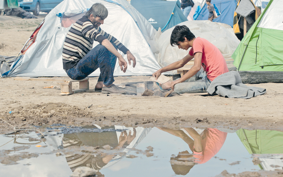 αδεια-πούλμαν-γεμάτες-σκηνές-στην-ειδ-2132057