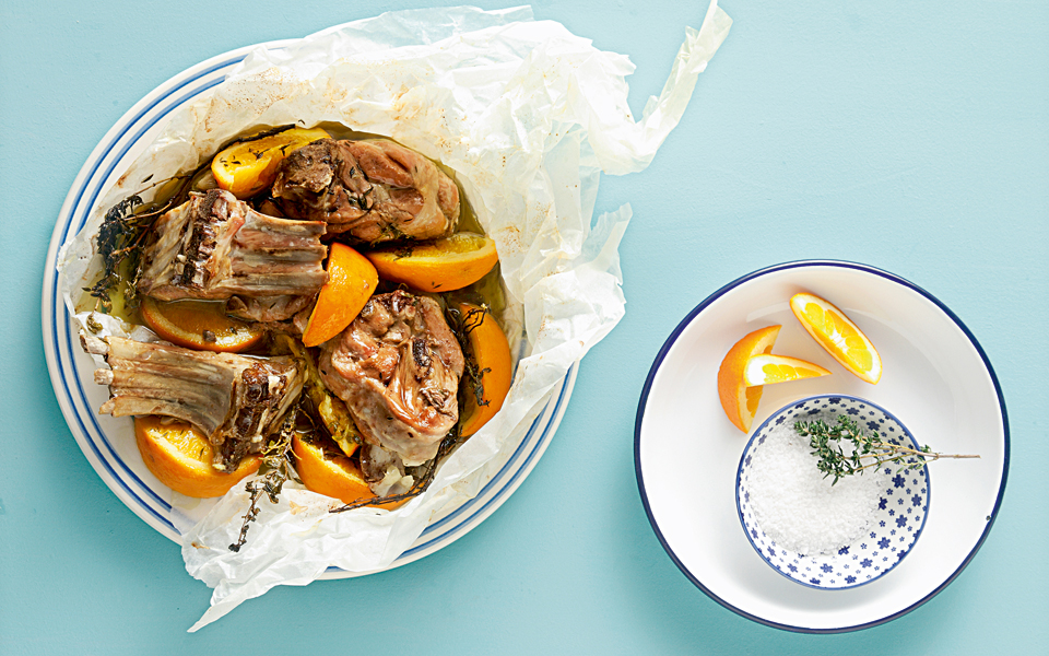 κατσίκι-στη-λαδόκολλα-με-πορτοκάλι-θυ-2131358