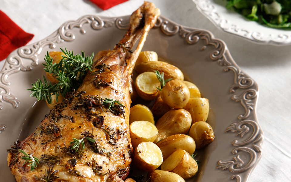 αρνάκι-στις-κληματόβεργες-στο-φούρνο-2131168