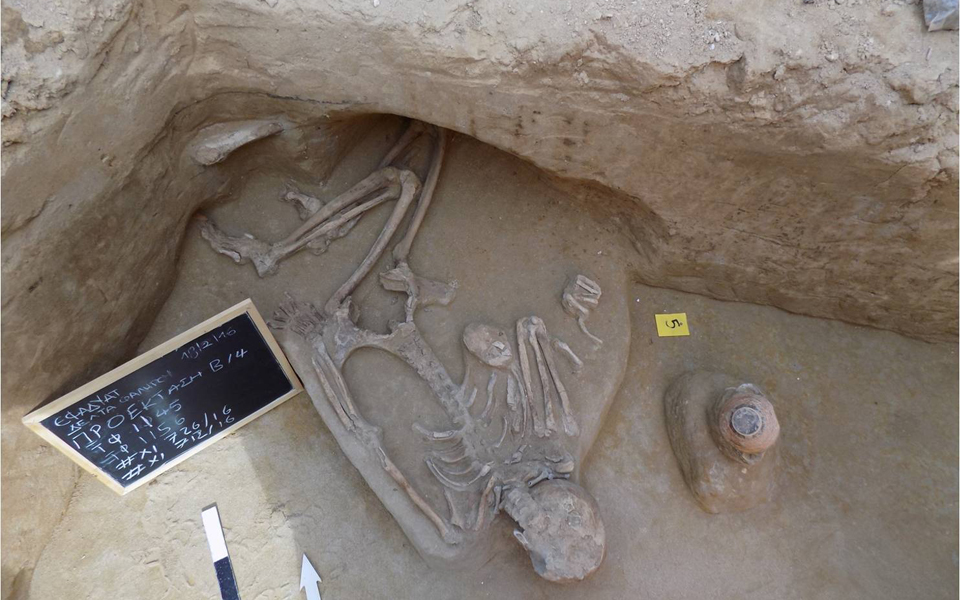 οι-δεσμώτες-θα-μείνουν-στο-φαληρικό-δέ-2131129