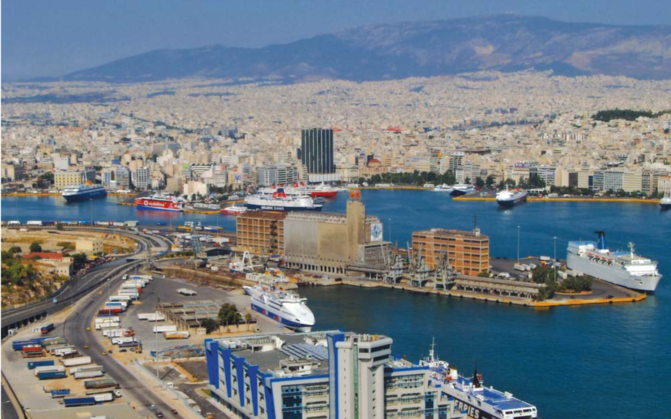 μάχη-για-τον-έλεγχο-του-λιμανιού-2130665