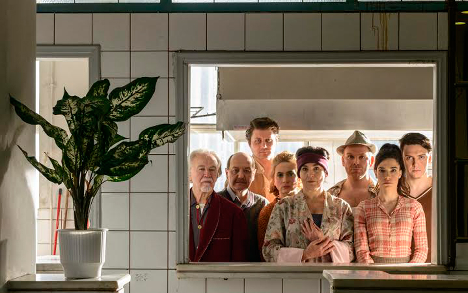 ποιοι-είναι-οι-ξένοι-2129671