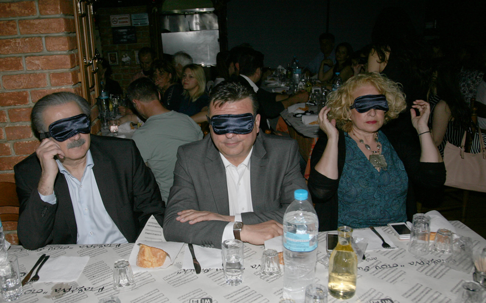 το-λέει-ο-σάκης-2131145