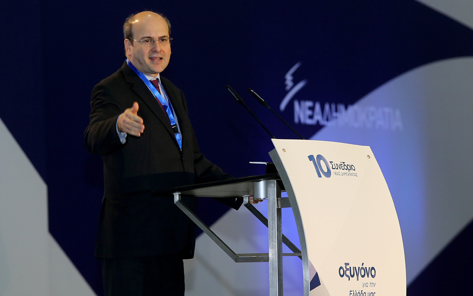 ομοβροντία-κατά-κυβέρνησης-και-λαϊκι-2131456