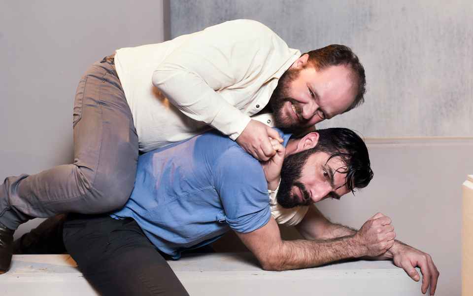 η-νεοελληνική-νοοτροπία-μέσα-από-το-τ-2131975