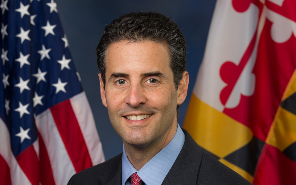 δεν-πρέπει-να-αναμένουμε-οφέλη-από-τη-σ-2129667