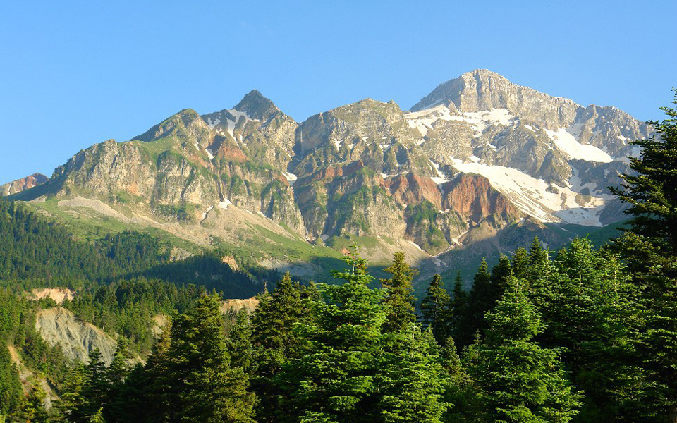 τζουμέρκα-η-μαγική-έλξη-του-βουνού-2129510