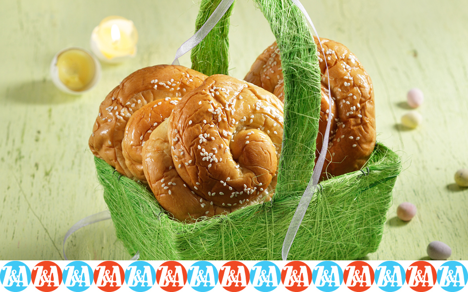 αρωματικά-τσουρέκια-2131374