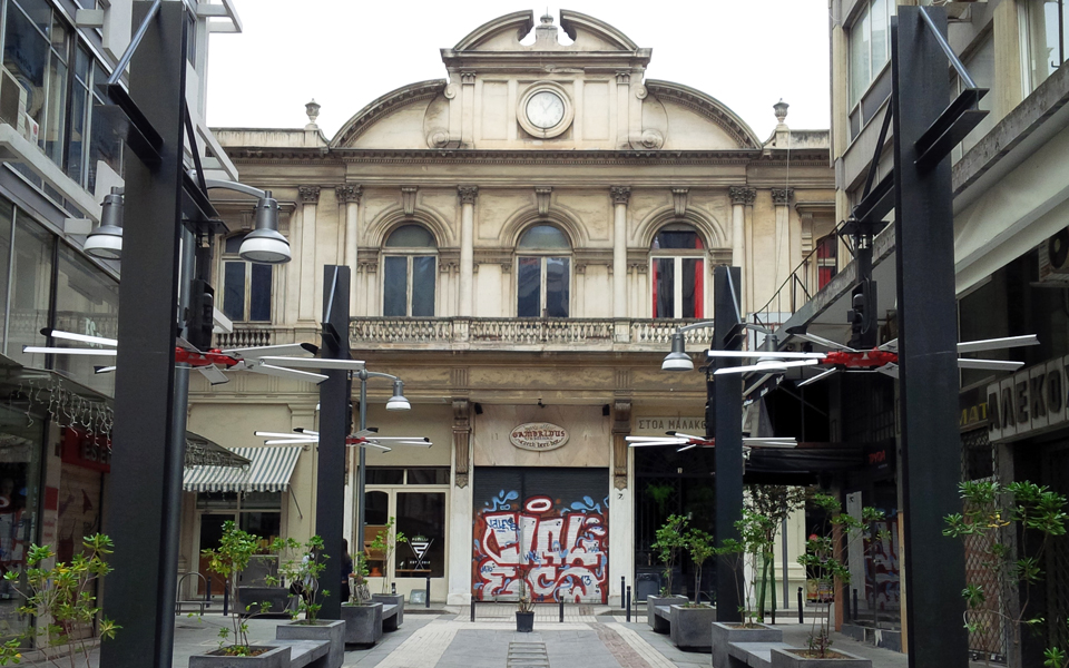 ενα-ποιοτικό-ανάχωμα-στη-θεσσαλονίκη-2132349