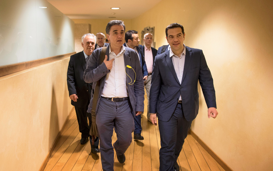 στηρίγματα-αναζητεί-η-κυβέρνηση-2132287