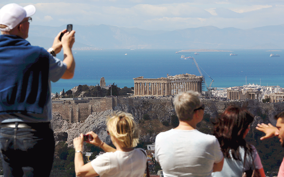 aνάσταση-αργία-aνάπτυξη-τα-τρία-aλφα-2132507