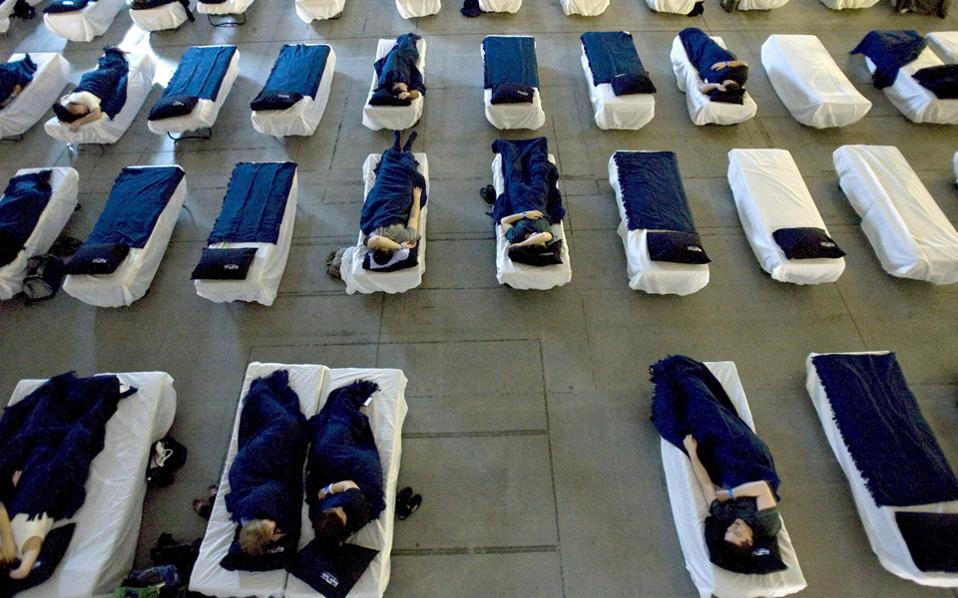 ενας-ύπνος-στη-στέγη-2132525