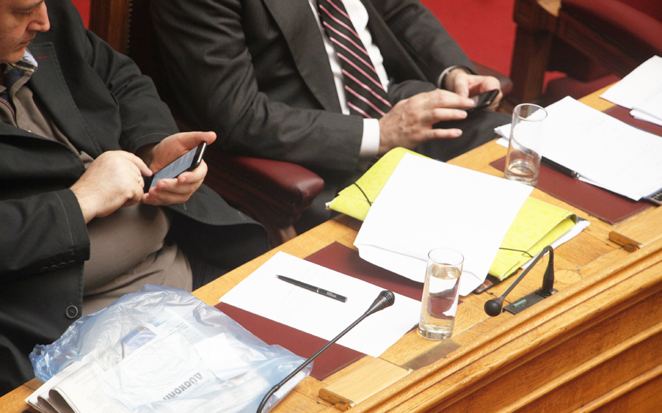 ο-μεγαλειότατος-ήταν-μόνος-του-2132929