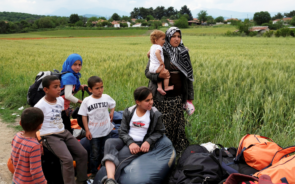 αδύνατη-ακόμα-η-εκκένωση-της-ειδομένη-2133019