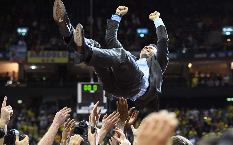 η-ευρώπη-υποκλίνεται-στον-ιτούδη-2134044