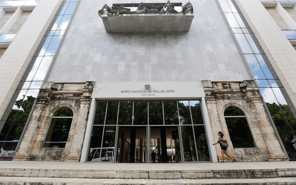 υπό-έκδοση-ο-ληστής-κατάσκοπος-2134196