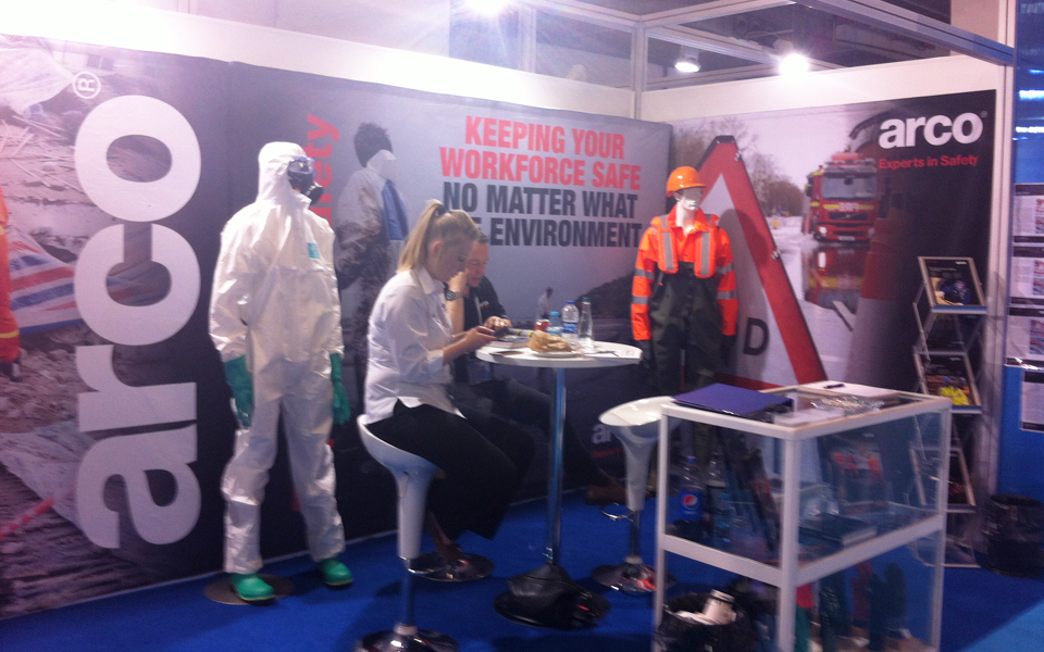 μια-διαφορετική-έκθεση-ανθρωπιστικο-2135261