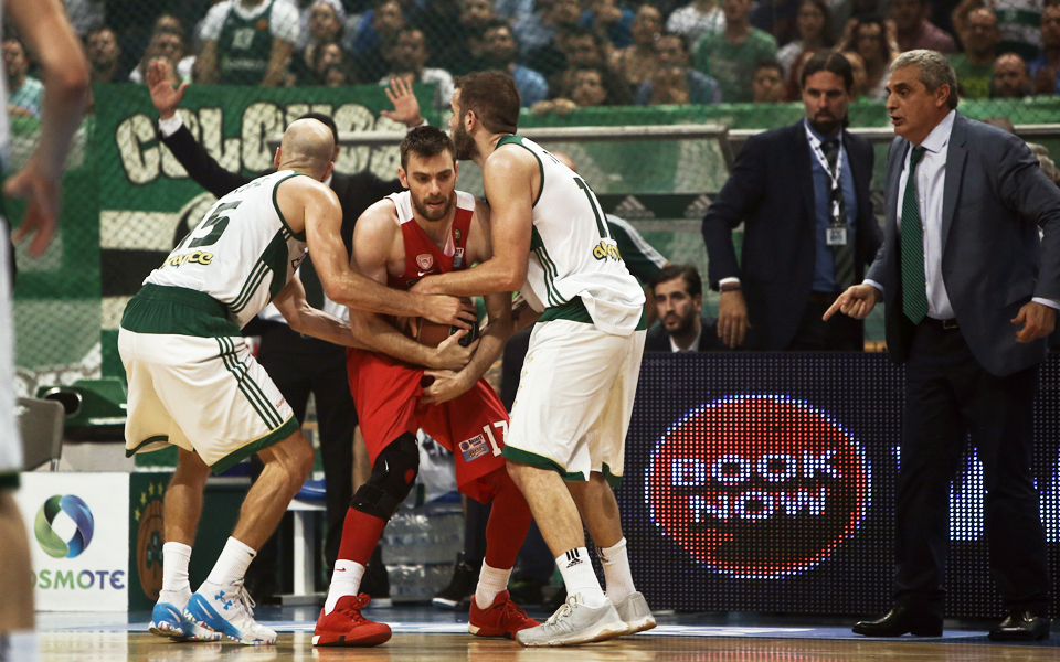 στο-σεφ-ξανά-για-το-προβάδισμα-τίτλου-ο-2135399