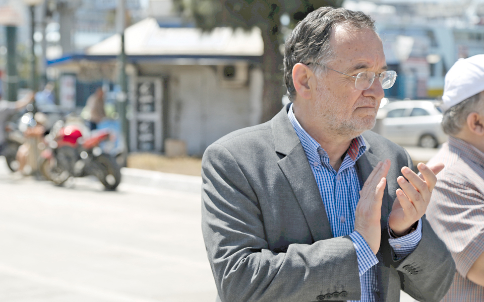 οι-ψήφοι-των-απατεώνων-δεν-μυρίζουν-2135637