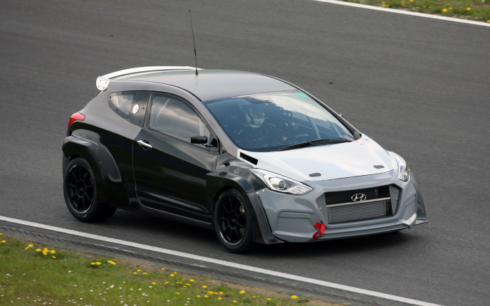 hyundai-i30-n-prototype-στο-ring-2135225