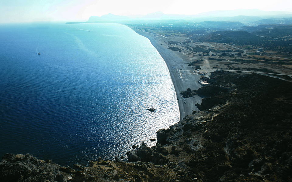 η-γραφειοκρατία-διώχνει-επενδυτές-απ-2132660