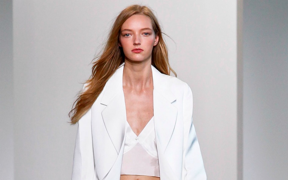 μονόχρωμα-σακάκια-δίνουν-στιλ-στα-looks-σα-2133472