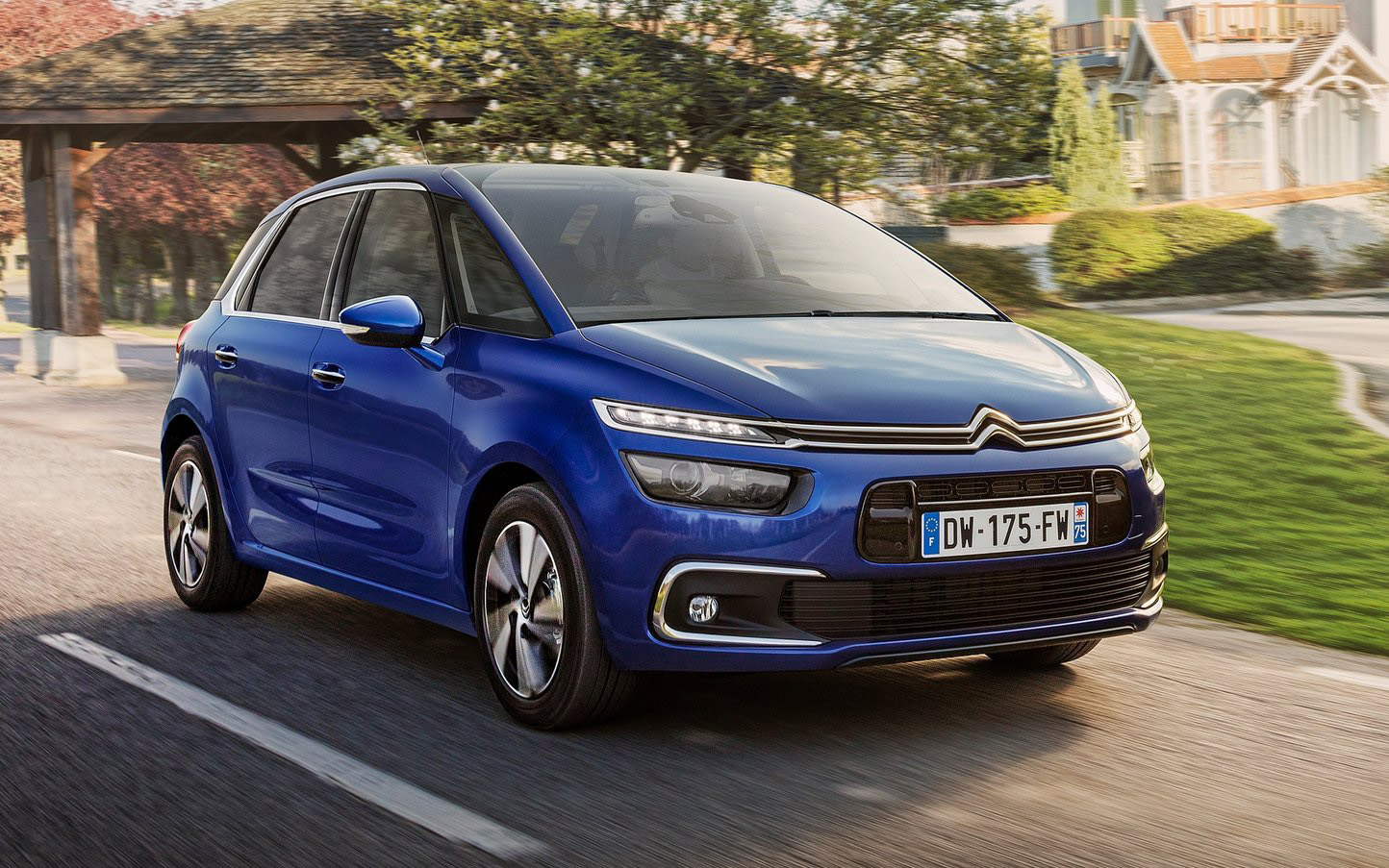 ανανεωμένο-citroen-c4-picasso-grand-picasso-2134302