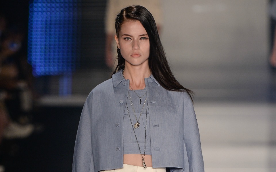 crop-tops-κομψοί-και-μοντέρνοι-συνδυασμοί-2134981