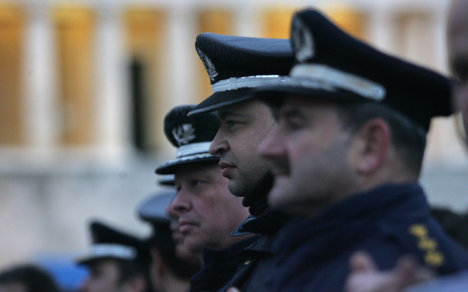 διελκυστίνδα-μαξίμου-ανελ-για-το-μι-2134792