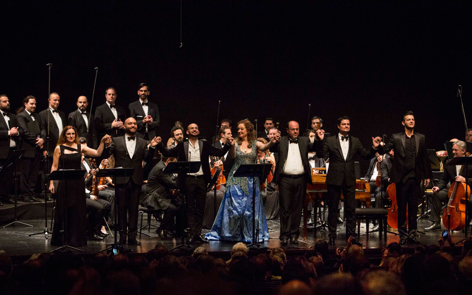 η-καμεράτα-κατέκτησε-το-φεστιβάλ-whitsun-2134420