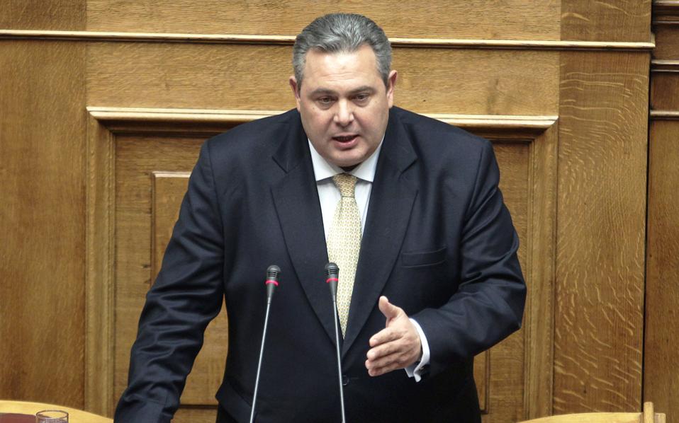 καμμένος-συμπαραγωγή-καλάσνικοφ-με-ρ-2136239