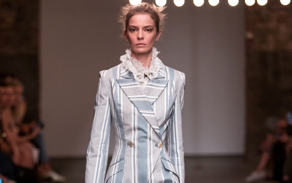 playsuit-το-must-κομμάτι-της-σεζόν-2134267