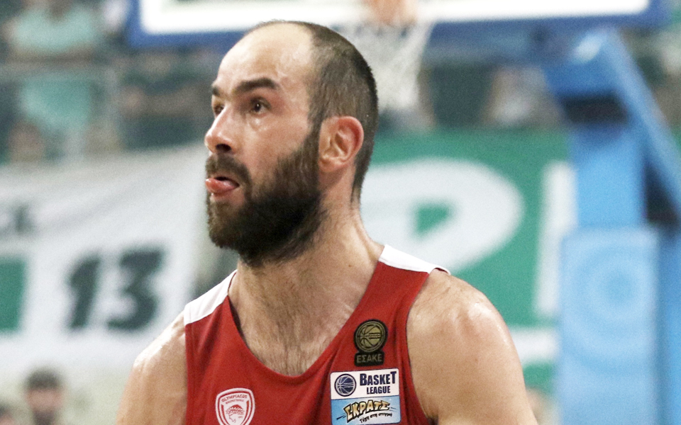 χτίσιμο-γύρω-από-τον-σπανούλη-2136356