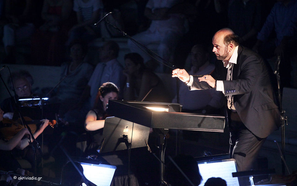 αλλάζει-στέγη-σελίδα-και-κατηγορία-2136687