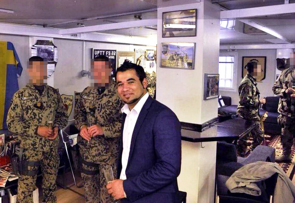 ο-διερμηνέας-που-γλίτωσε-από-τους-ταλι-2136894