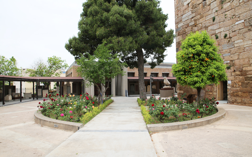 ενα-μουσείο-γεμάτο-μύθους-2137471