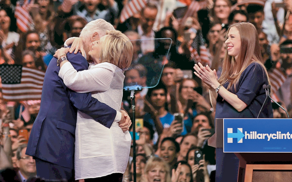 ιστορική-επικράτηση-της-κλίντον-2137540