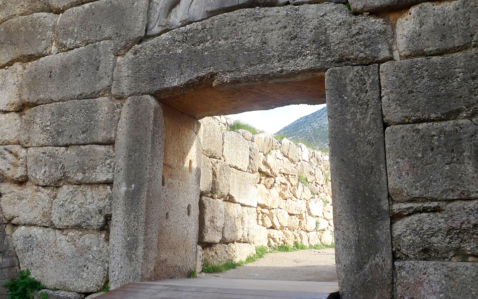 διαξιφισμοί-για-τον-θρόνο-του-αγαμέμν-2138478