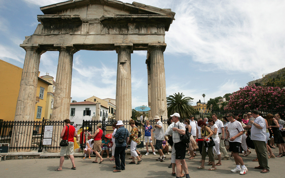 αύξηση-30-των-ρώσων-τουριστών-φέτος-2139318