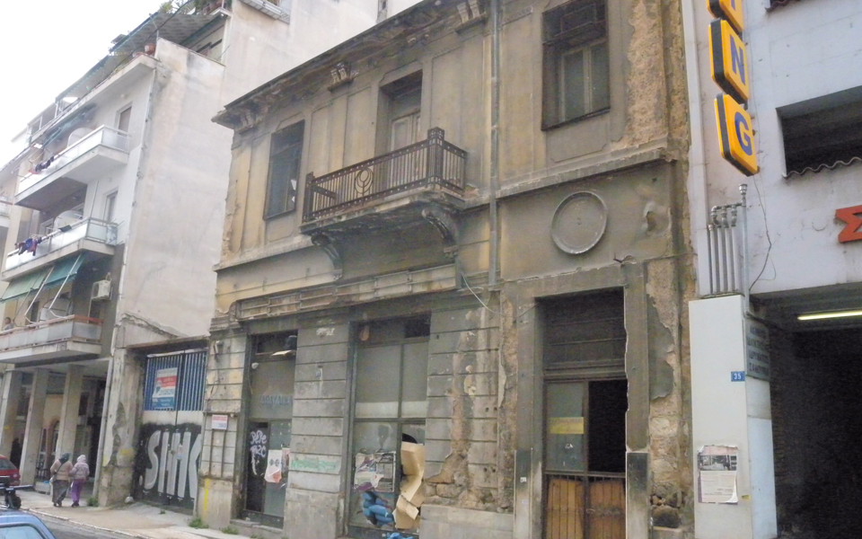 εγκαταλελειμμένα-κτίρια-θα-στεγάσου-2139458