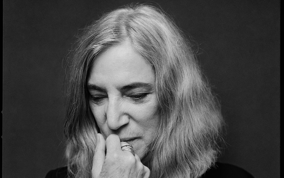 h-υπέροχη-κυρία-πάτι-σμιθ-2139665