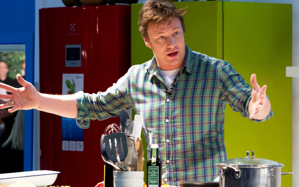 οι-διασημότητες-διάλεξαν-πλευρά-στη-β-2139604