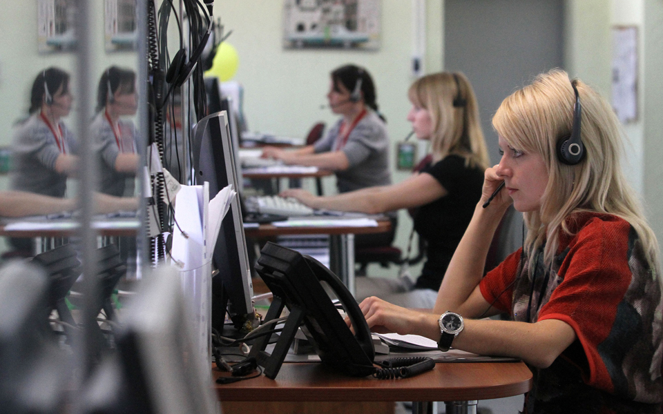 στροφή-σε-μικρότερους-χώρους-γραφείω-2139887