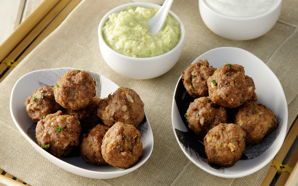 κλασικά-κεφτεδάκια-με-σάλτσα-καυτερή-2137849