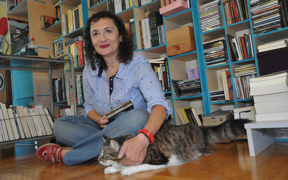 ενα-24ωρο-με-τη-συγγραφέα-μεταφράστρι-2140715